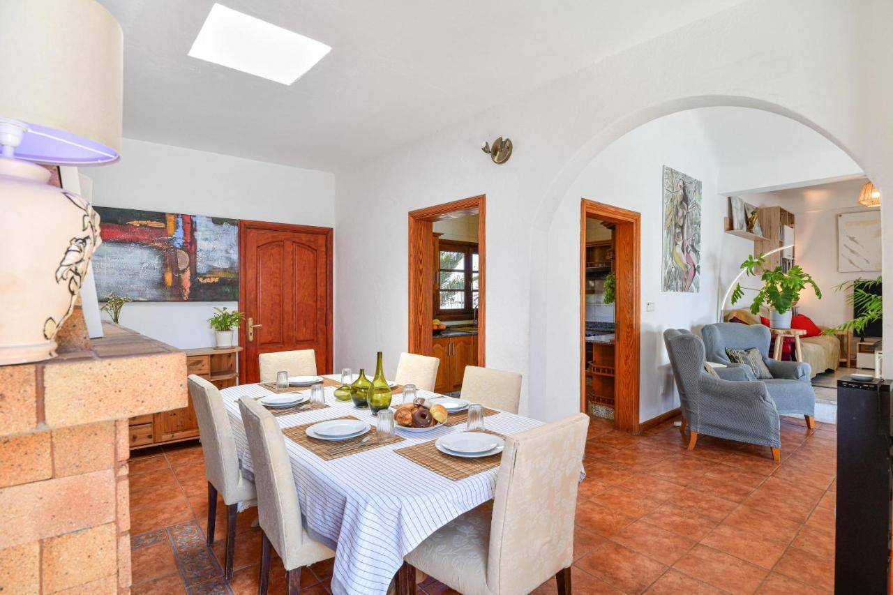 Villa Alex Puerto del Carmen  Exteriör bild