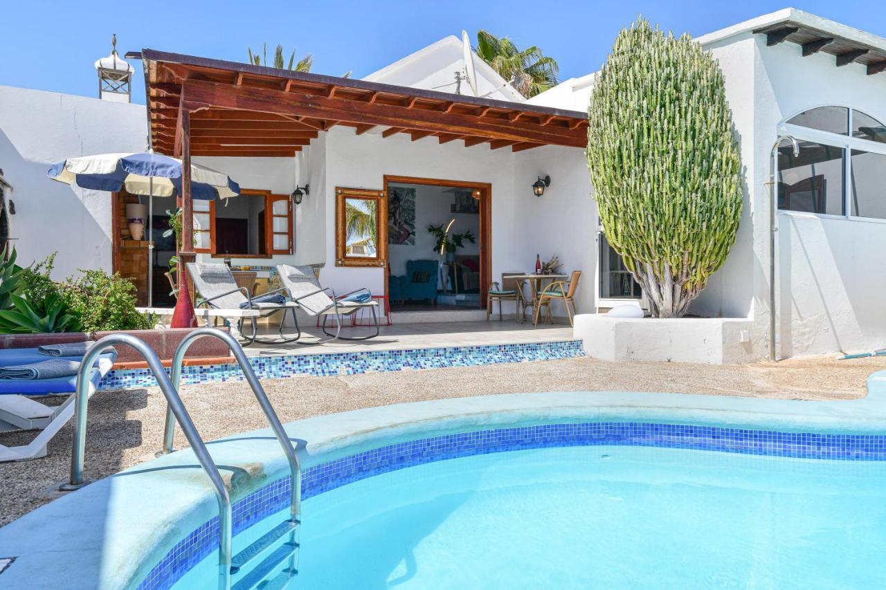 Villa Alex Puerto del Carmen  Exteriör bild